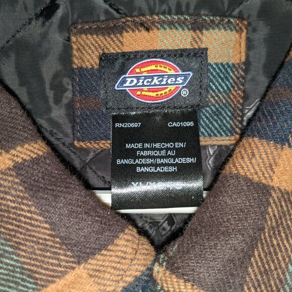 Dickies Plaid Flannel Insulated Shirt Jacket - Picture 3 of 3
